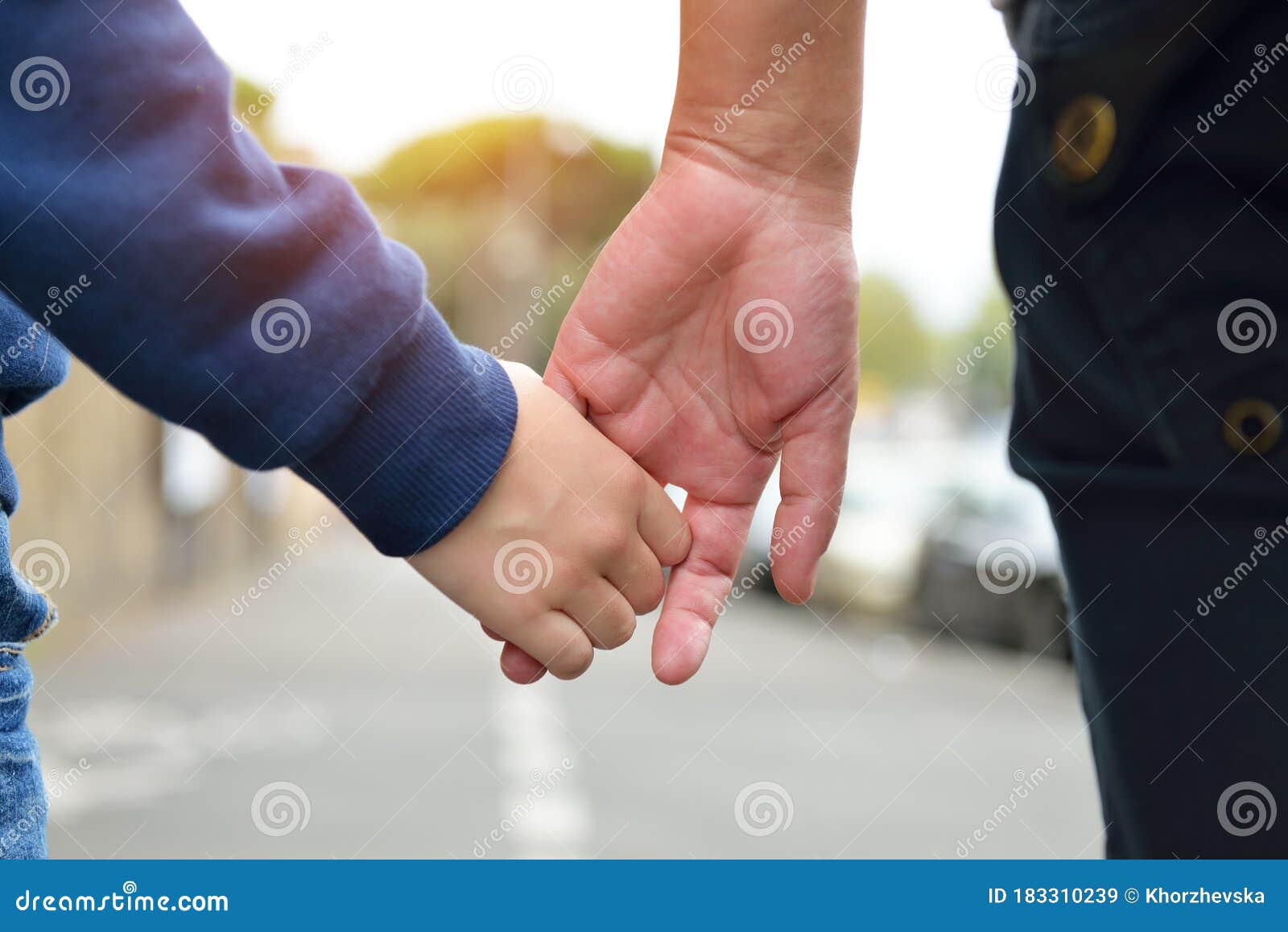 diane mcwilliams add Mom Lends A Hand photo