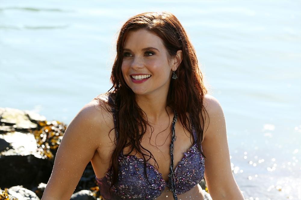 brittney stockton add Joanna Garcia Bikini photo