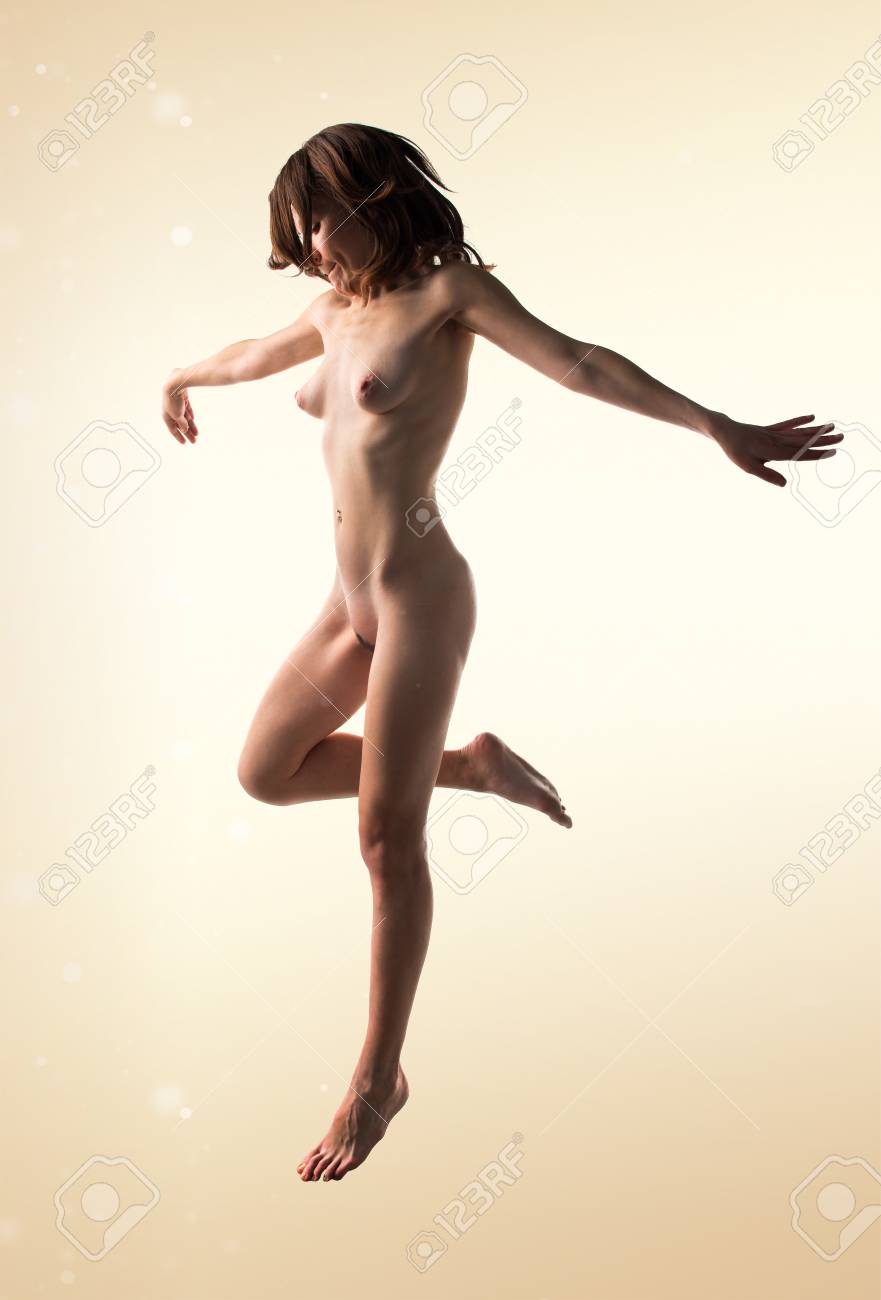 atul tamrakar add Nude Jumping photo