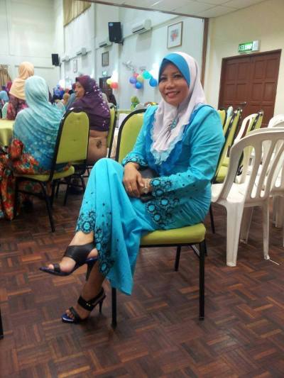 classof twothousand add Milf Melayu photo