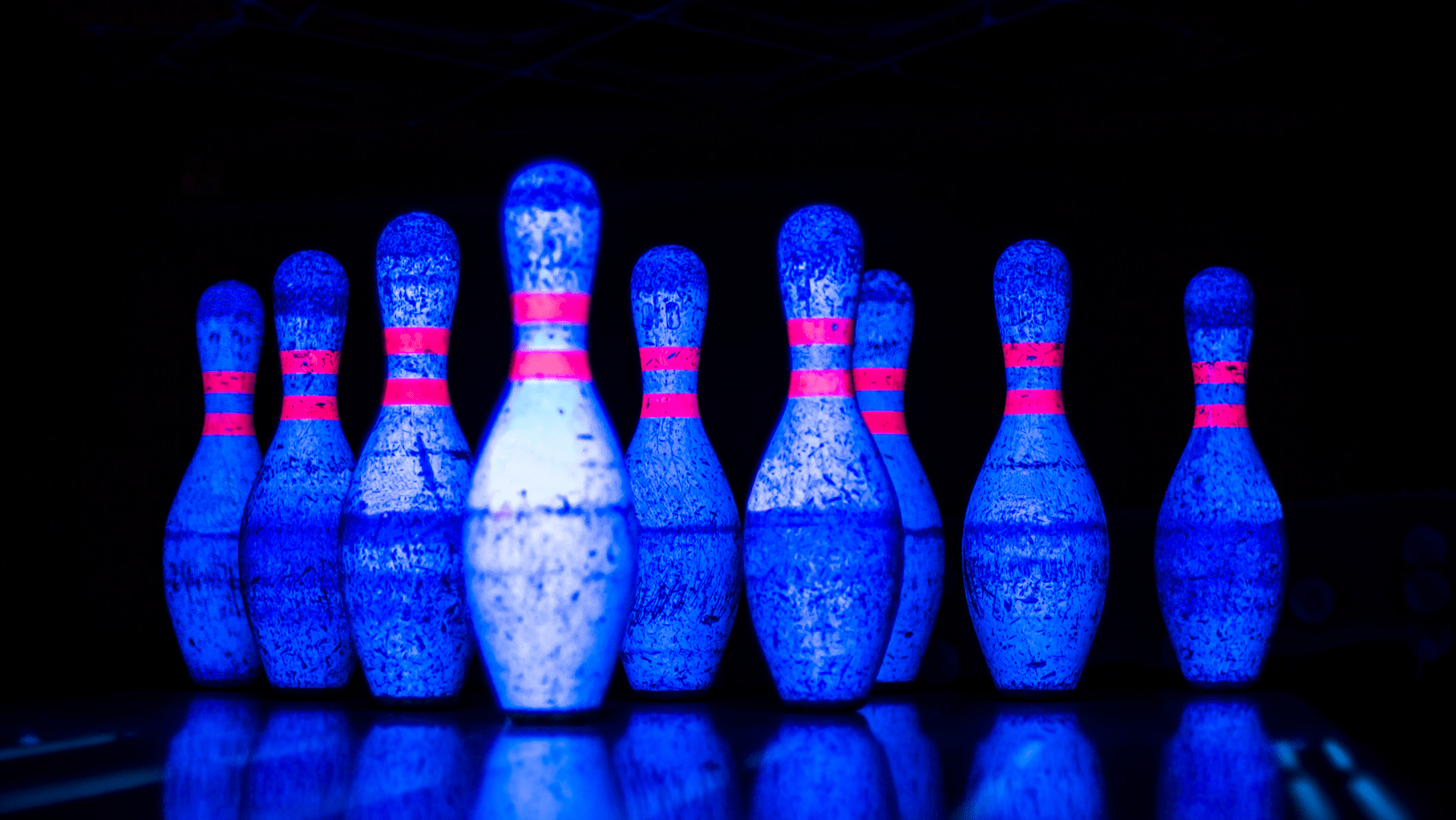 beverly bromley add Naked Bowling photo