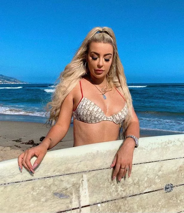 deema alotaibi add Tana Mongeau Titties photo