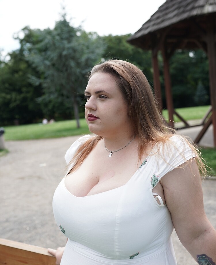 chawoo bawoo add Big Mature Bbw Tits photo