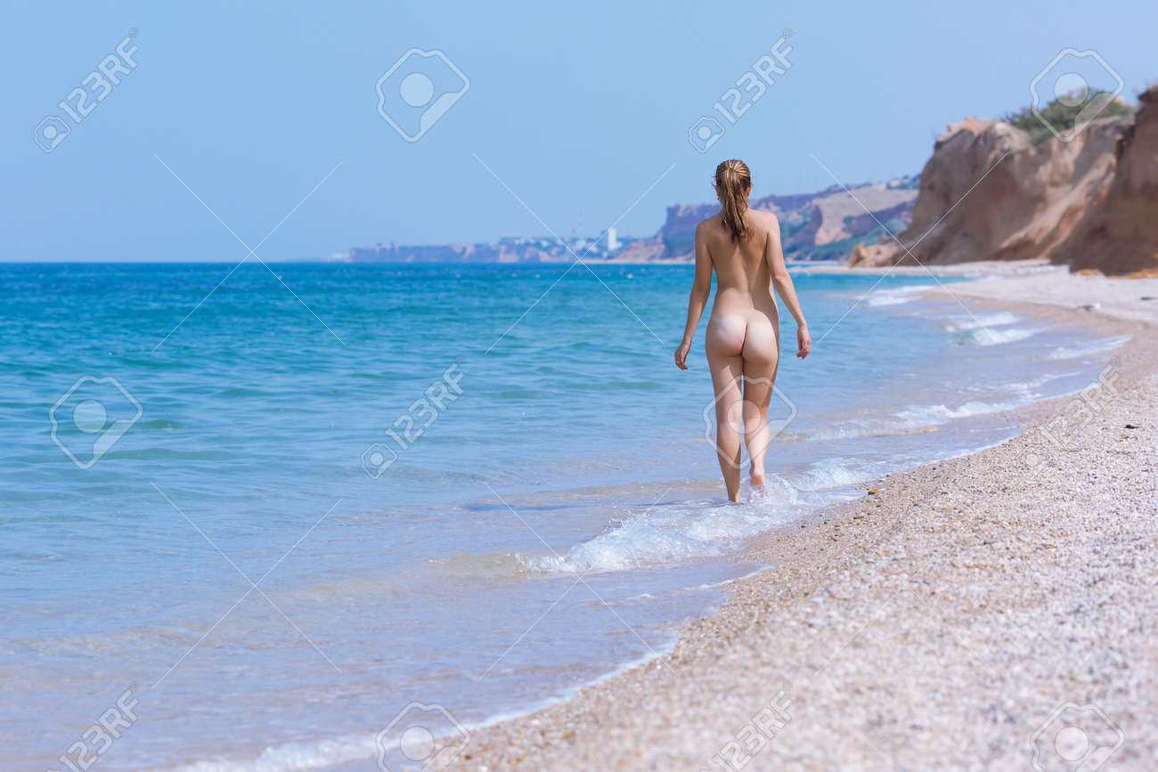 brandon loxton add Walking The Beach Naked photo