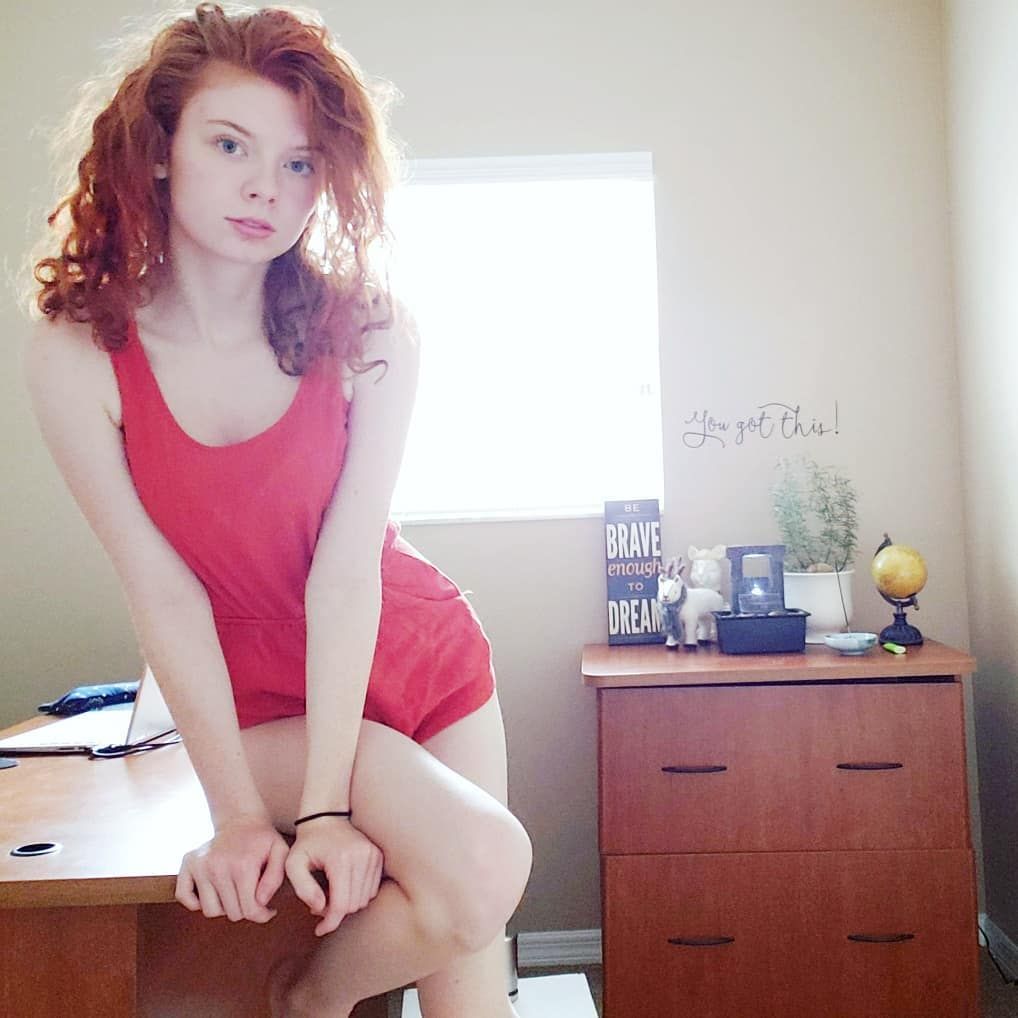 brenda mc add Tiny Teens Gangbanged photo