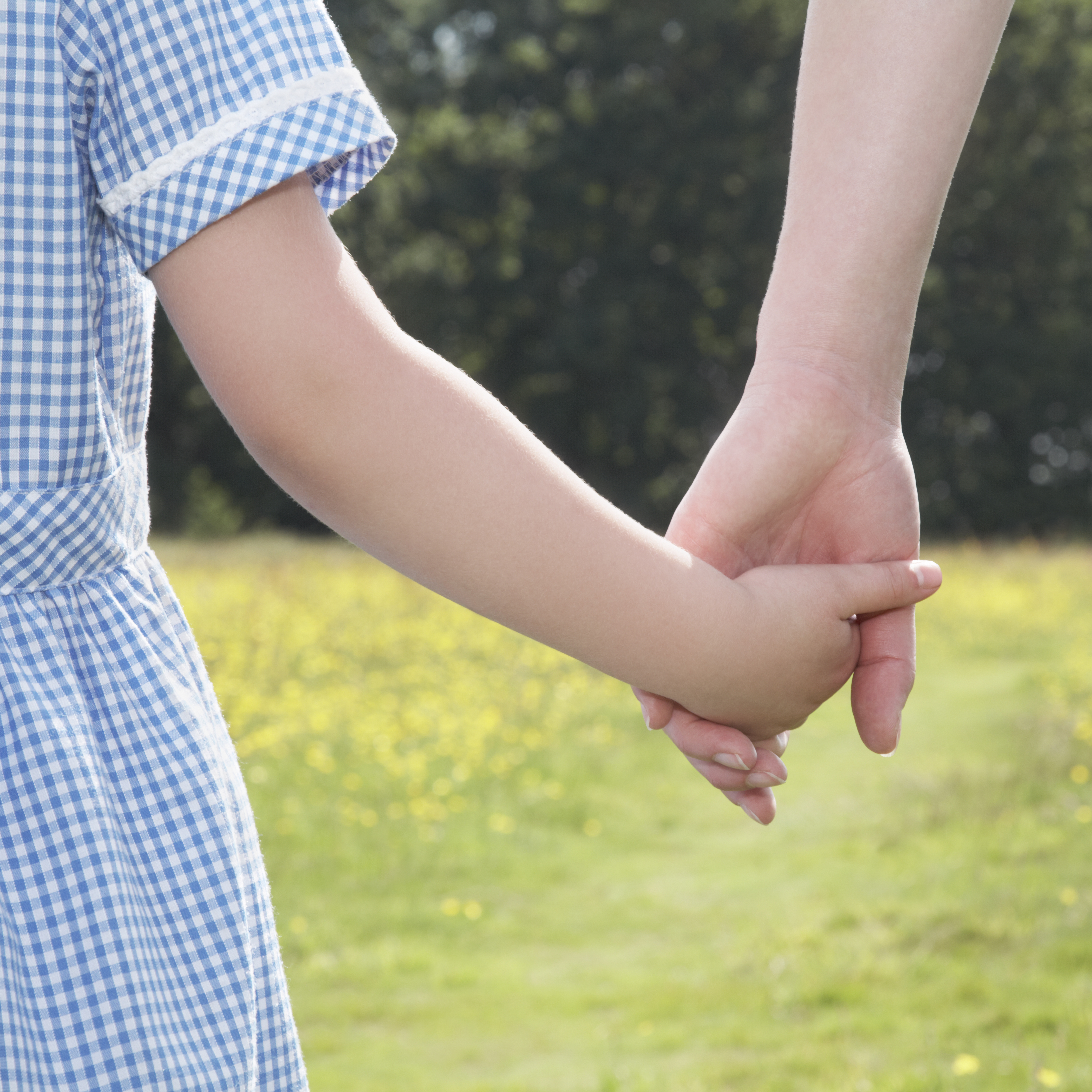 chrystal lemaster add Mom Lends A Hand photo