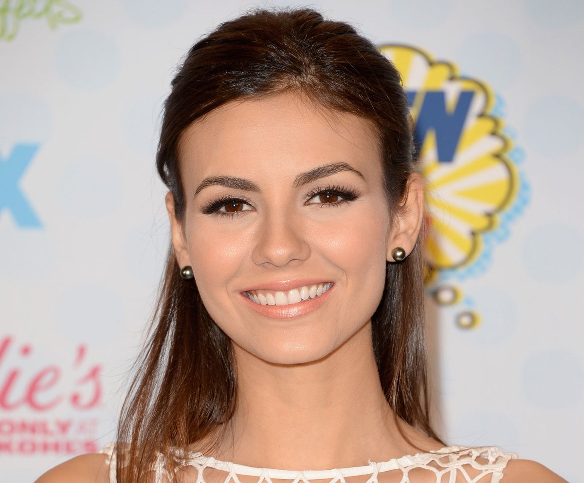 chris percival add Victoria Justice Is Naked photo