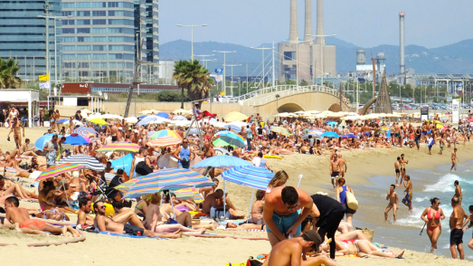 clive baldwin add Naked Beach Barcelona photo