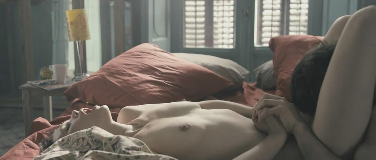 andreas vega add Astrid Frisbey Nude photo