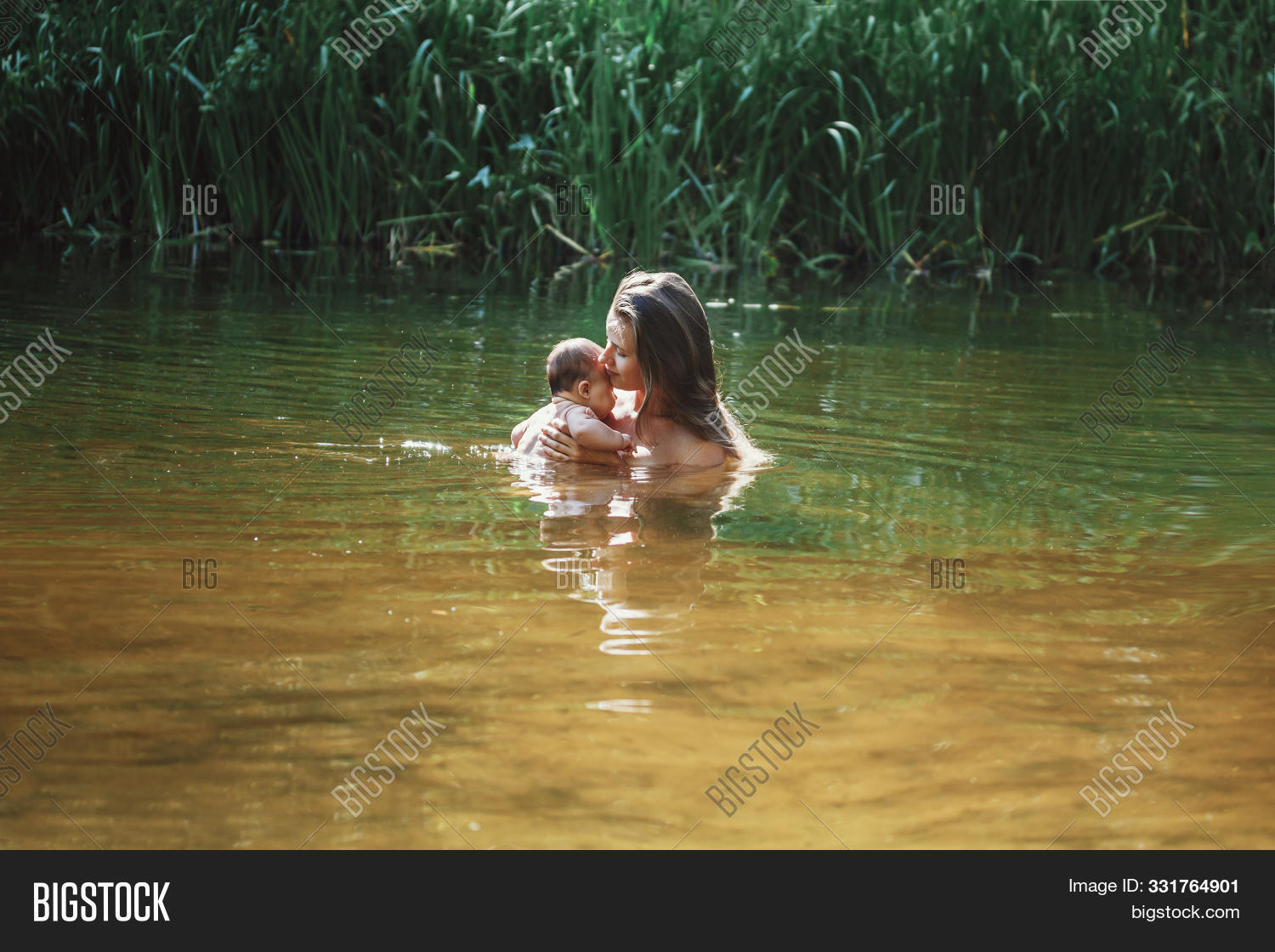 david rickabaugh add Naked Mom In Bath photo