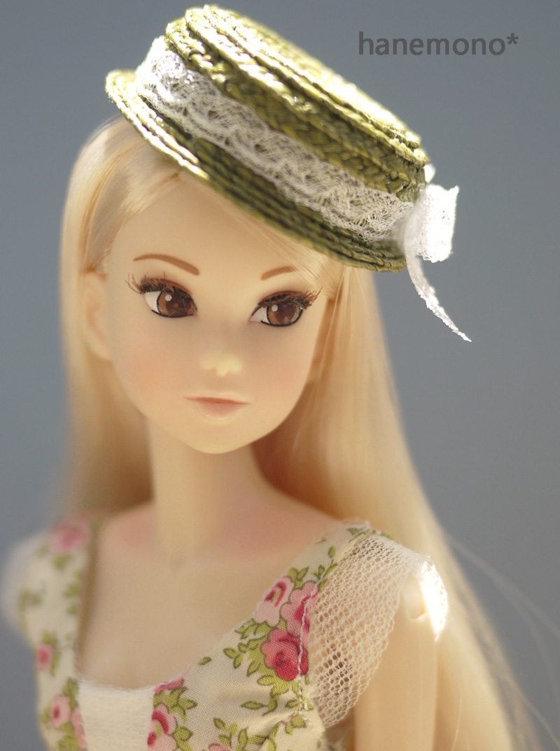 ann frizzell add Momoko Midnight Rose photo