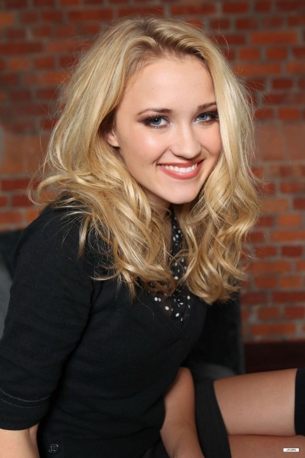 dana popovici add Nude Pictures Of Emily Osment photo