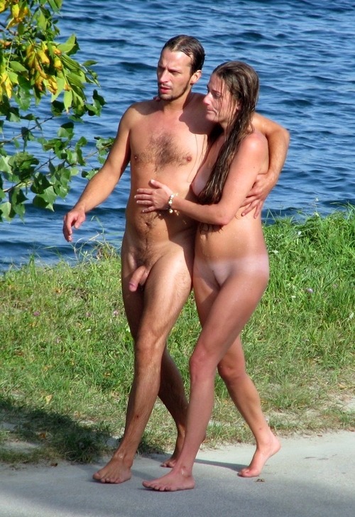 becky whittingham add Couples Naked In Public photo