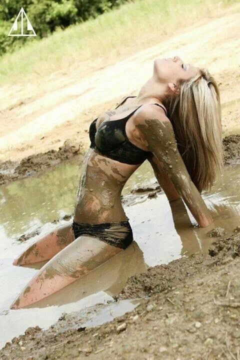 ann clem add Bikini Mudding photo