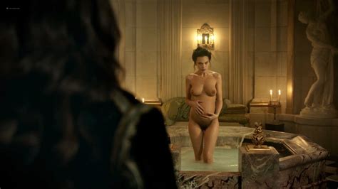 adrian lovelace add Merle Dandridge Nude photo