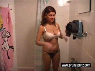 cynthia valles add Golden Shower Tube photo