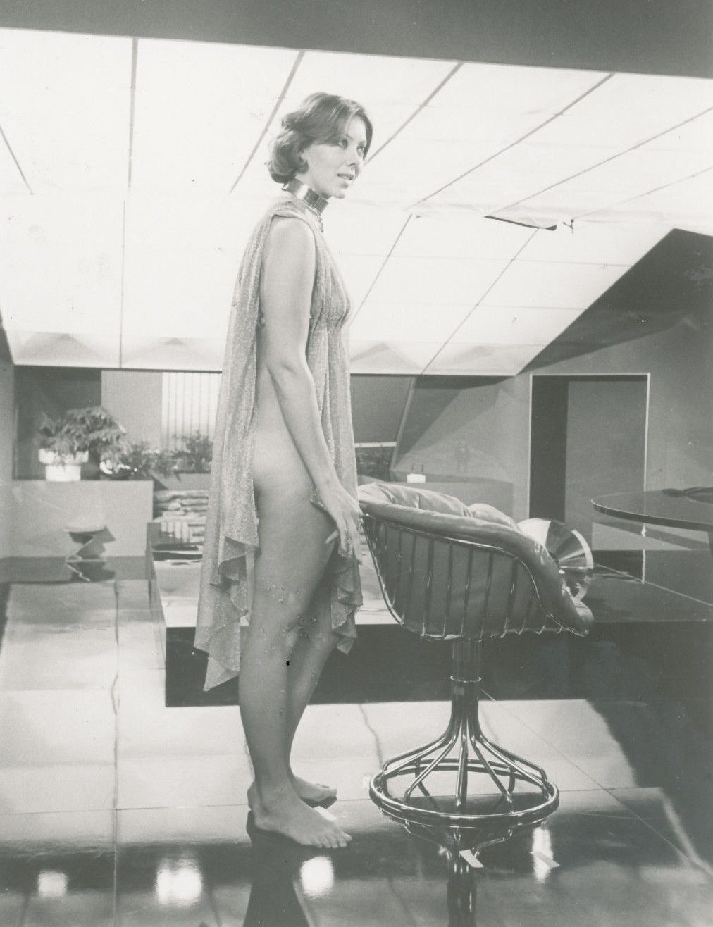 debbie gillan add Jenny Agutternude photo