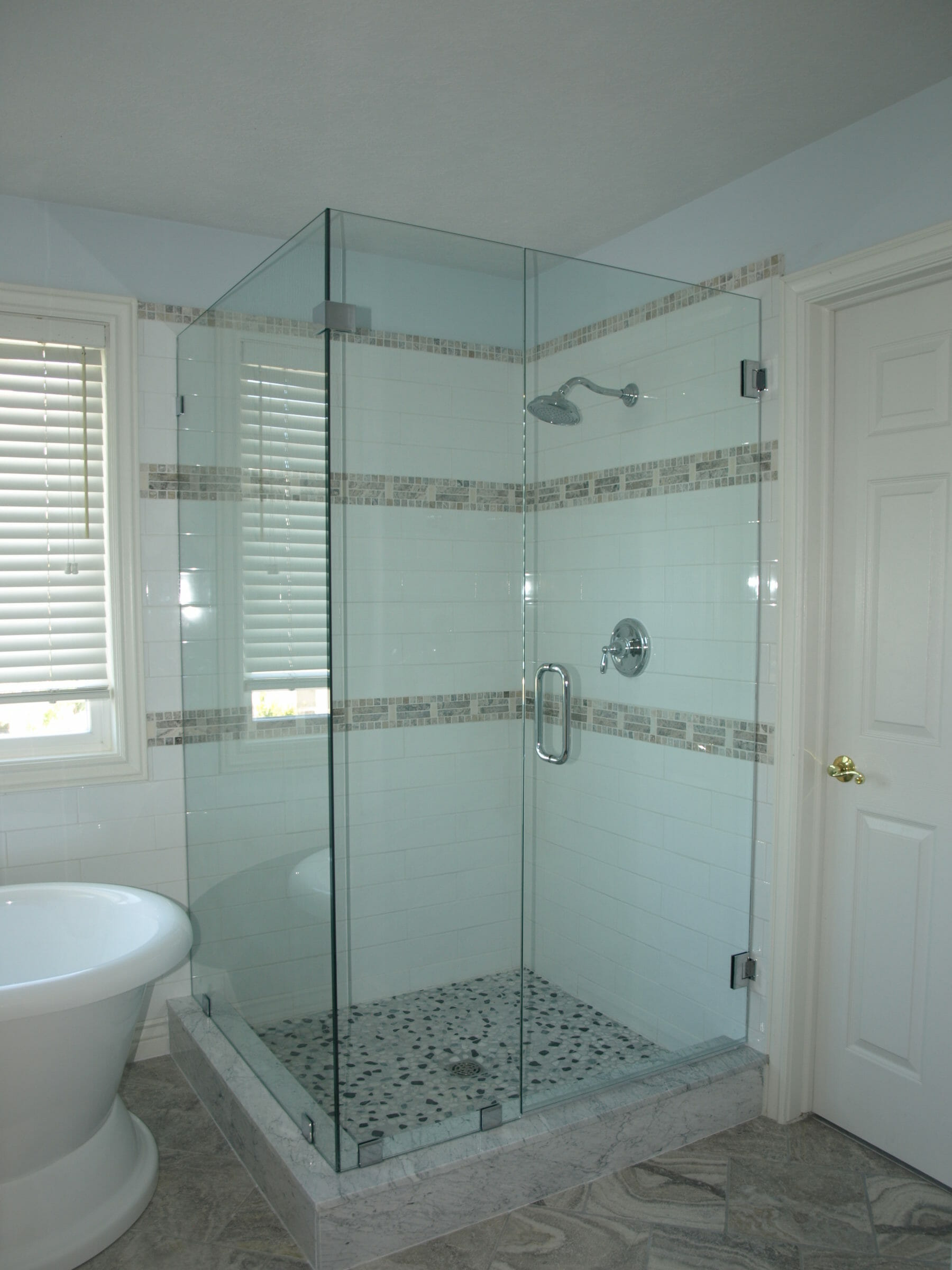 claude whittaker add Shower Orn photo