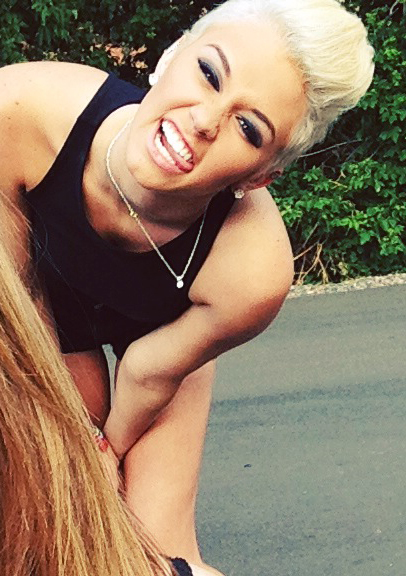 chantelle locke add Miley Cyrus Lookalike photo