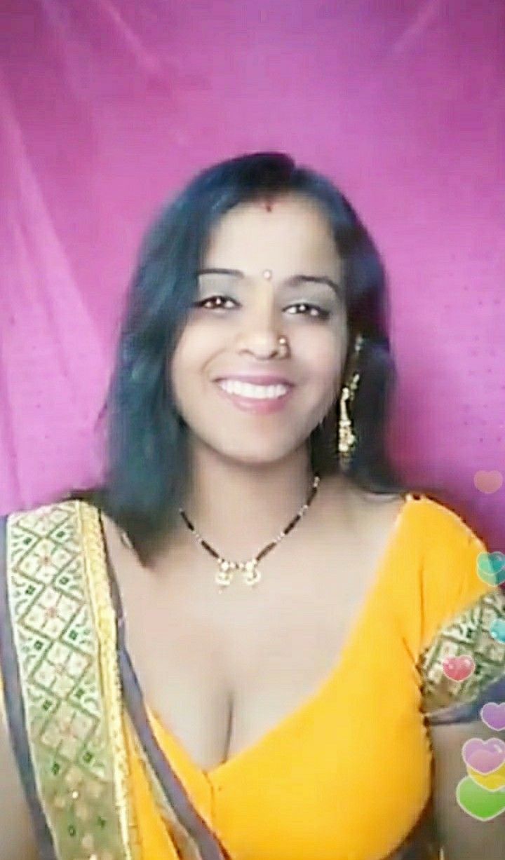 angelea sayson add Desi Aunty Big Tits photo