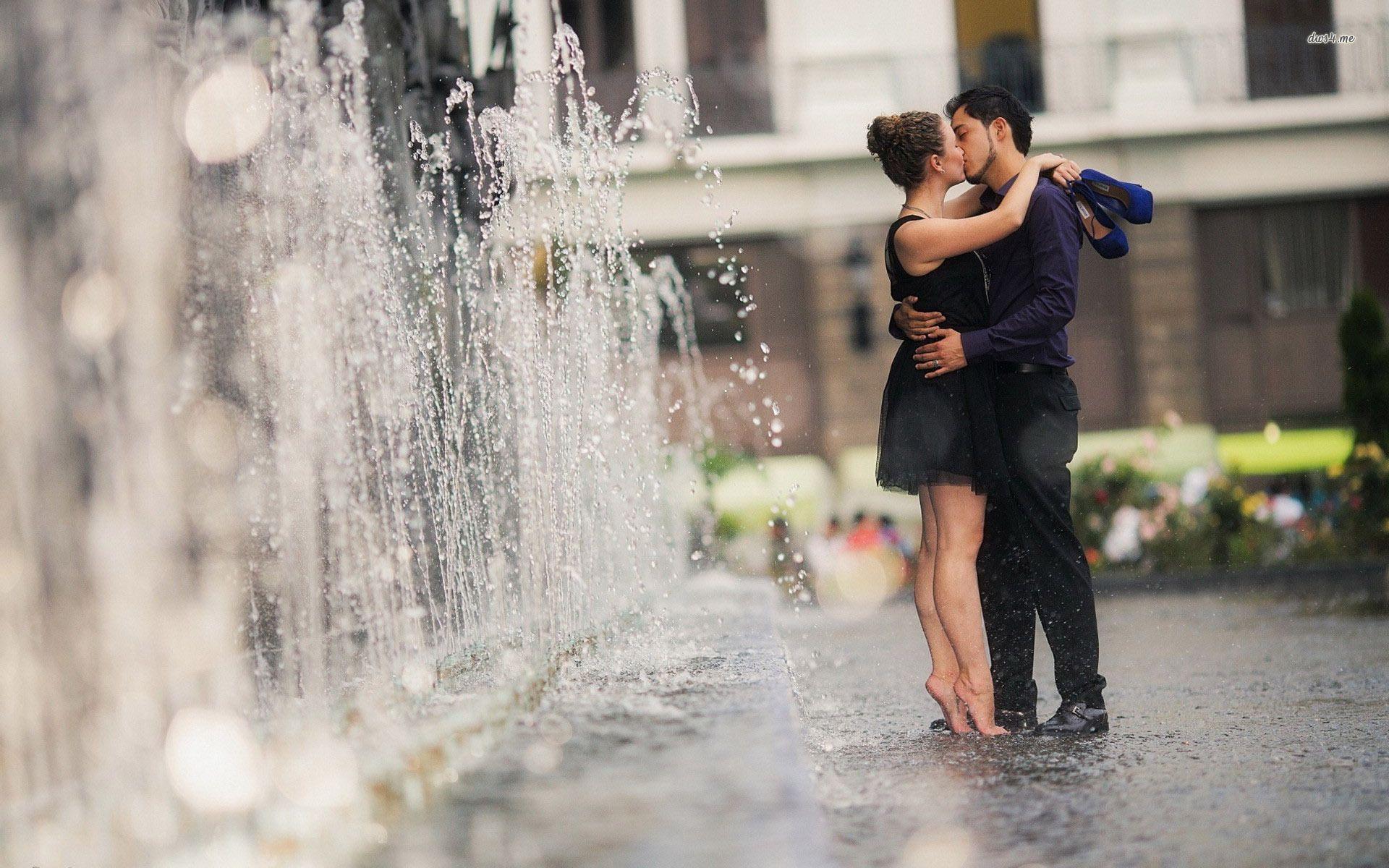 challa ram add Body Kiss Images photo