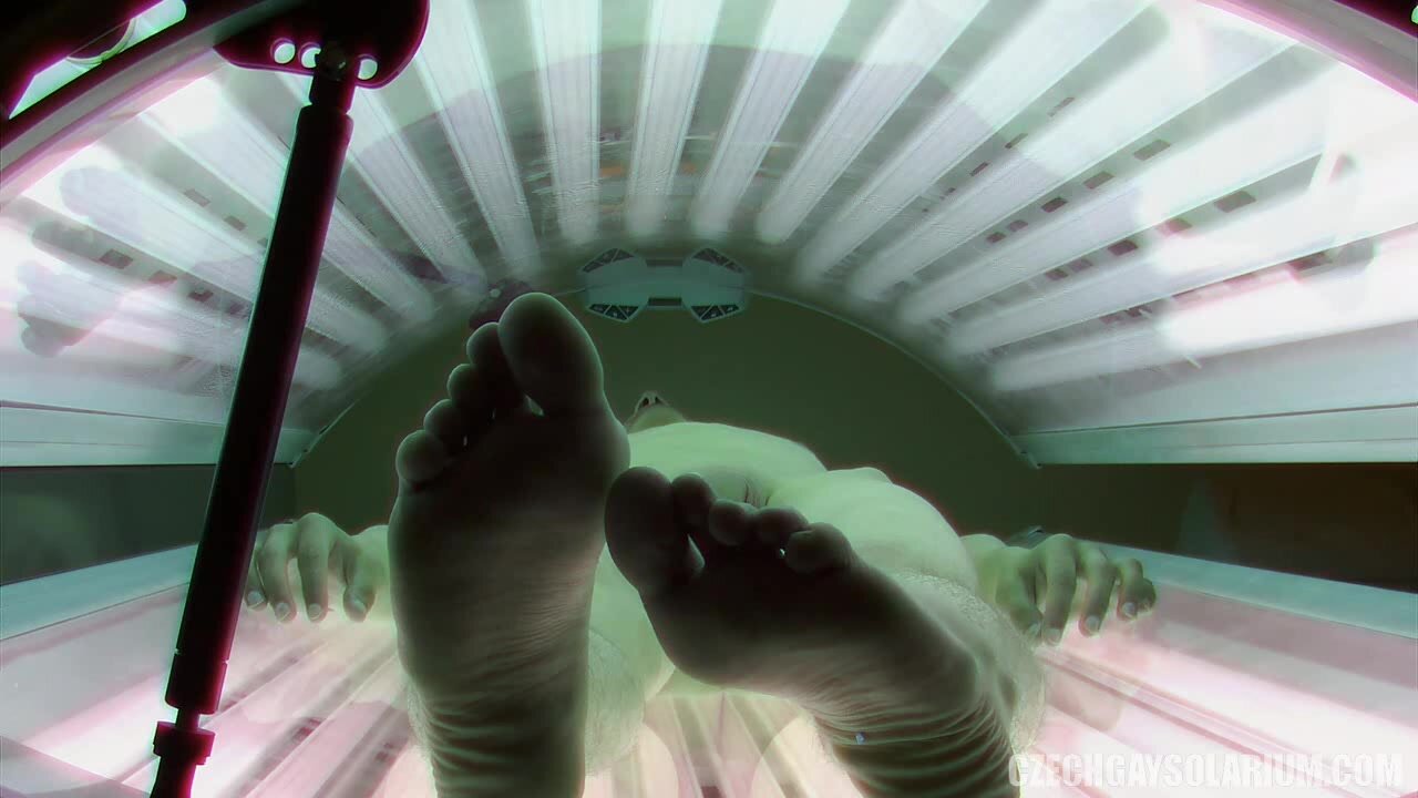 craig applegate add Tanning Bed Nudes photo