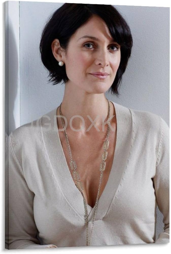 Carrie Anne Moss Sexy 20760