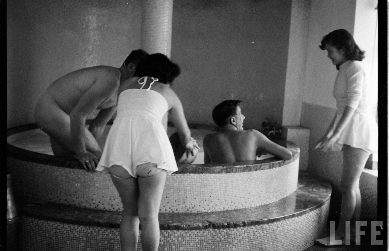 arthur vasconcelos add Japanese Bathhouse Voyeur photo