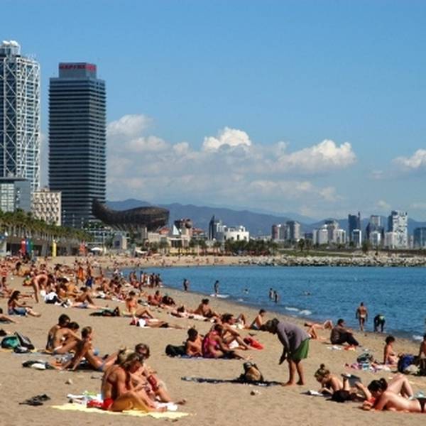 carol modesto add Naked Beach Barcelona photo