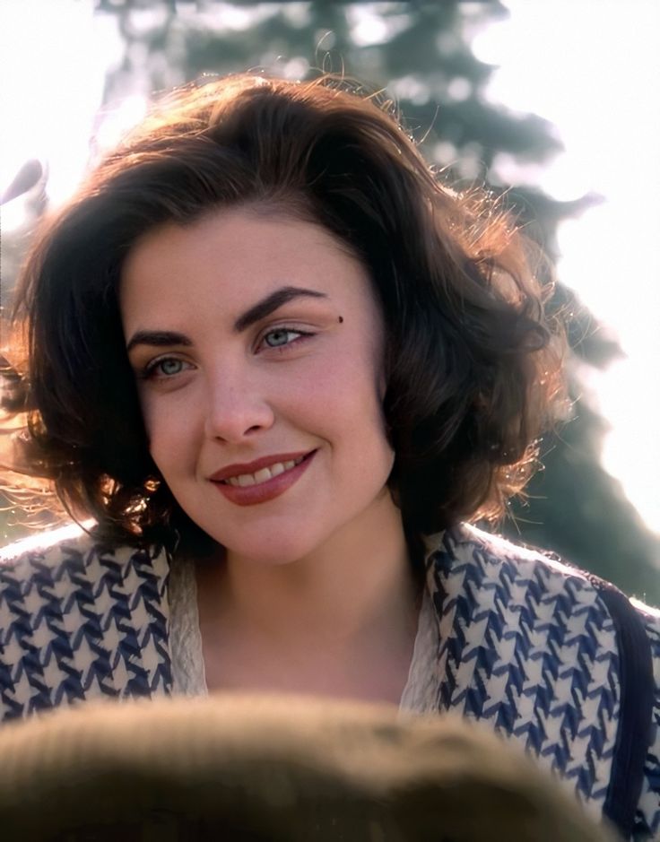 bernie mcallister add Sherilyn Fenn Height photo