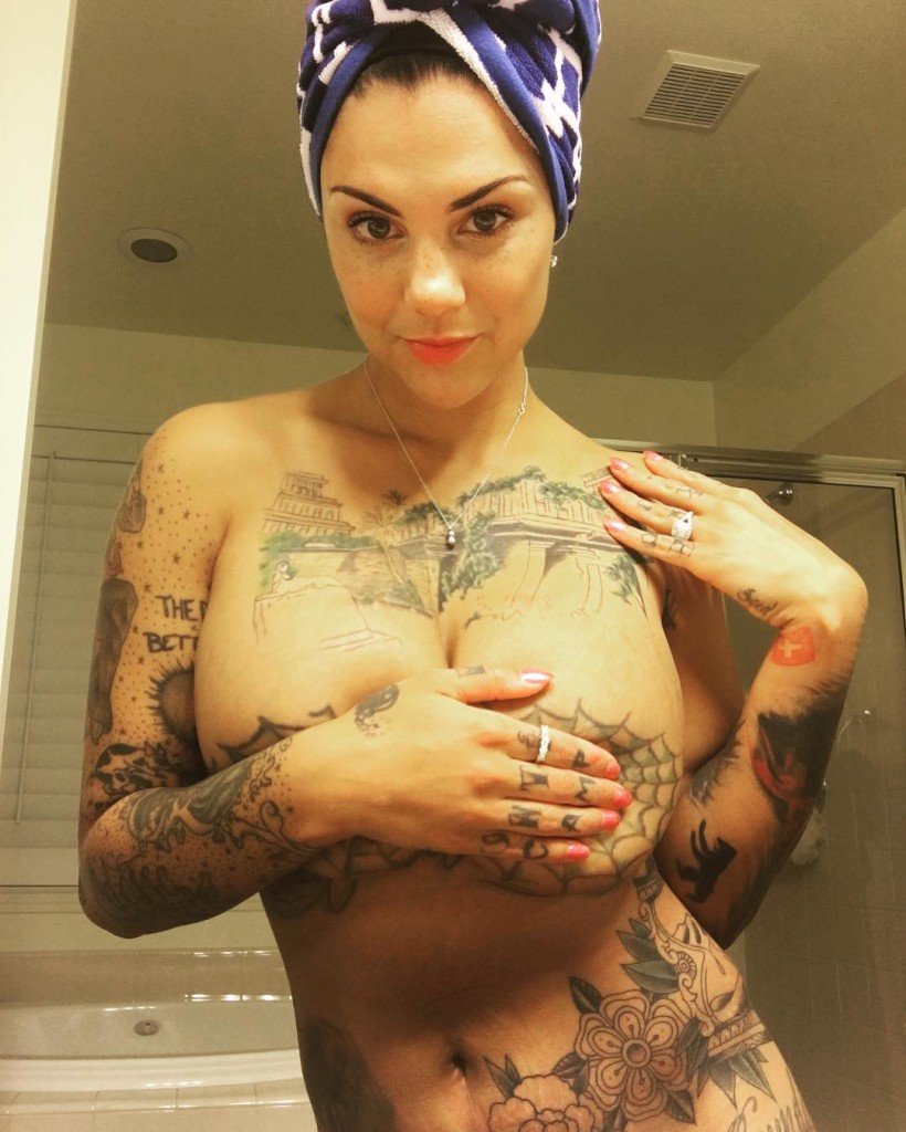 derrick dugan add Bonnie Rotten Feet photo