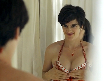 chip hills add Gaby Hoffmann Nude photo