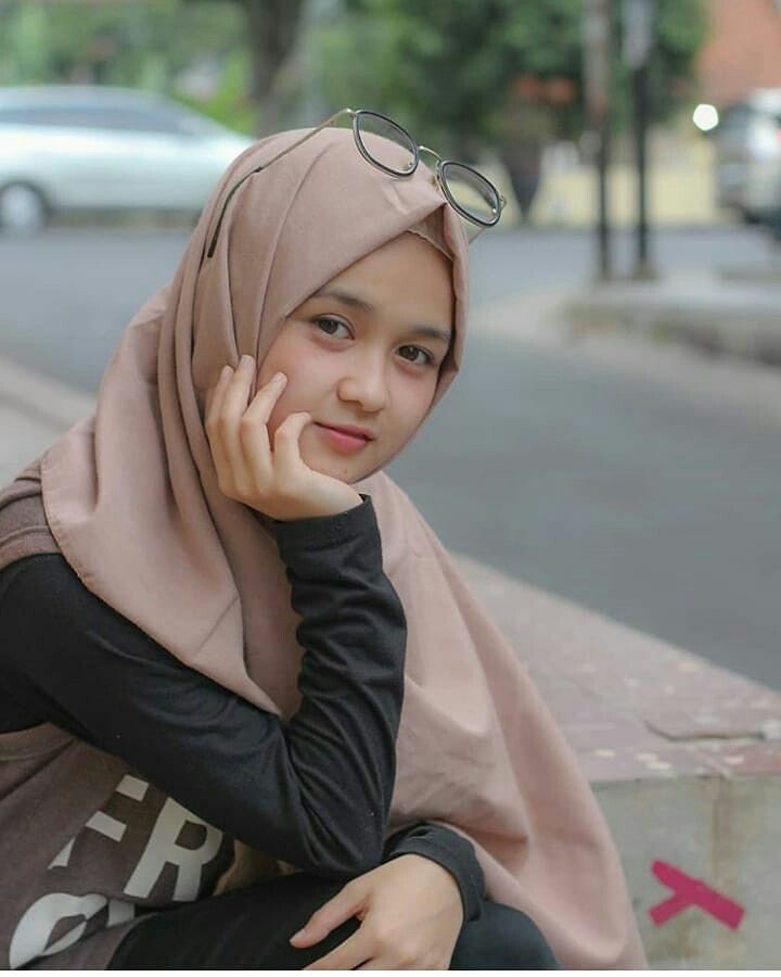 claire hardwick add Indonesia Hijab Porn photo