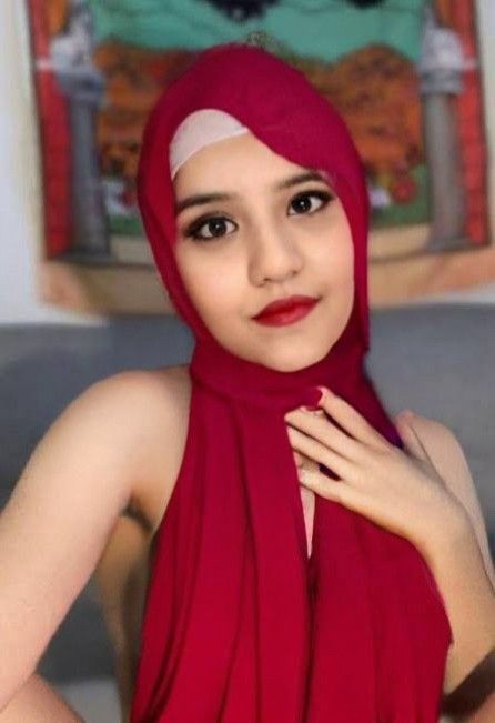 beatrice jacobs add Naked Hijabis photo