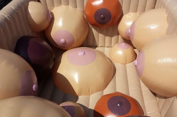 al sidoti add Giant Titties Bouncing photo