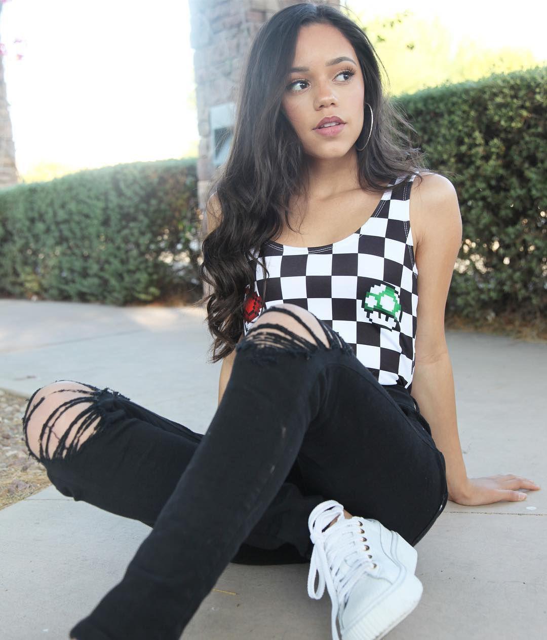 aby daniel add Jenna Ortega Follando photo