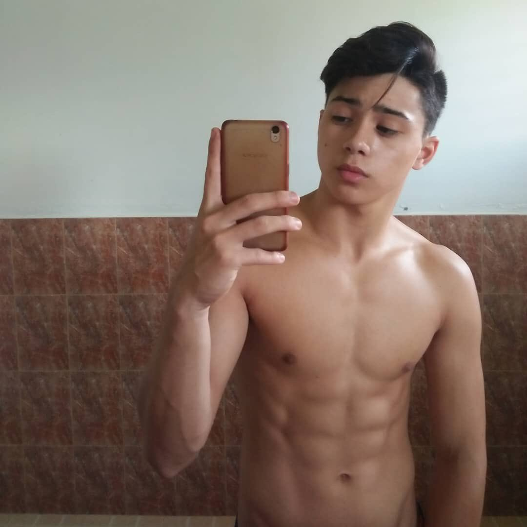 amber hodgman add Pinoy Twinks photo