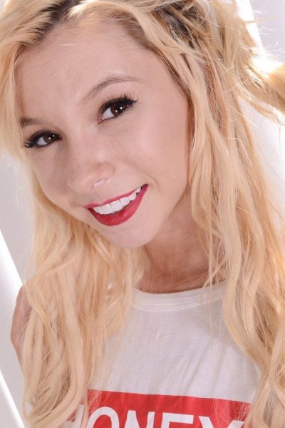 alex sumardi add Kenzie Reeves Footjob photo