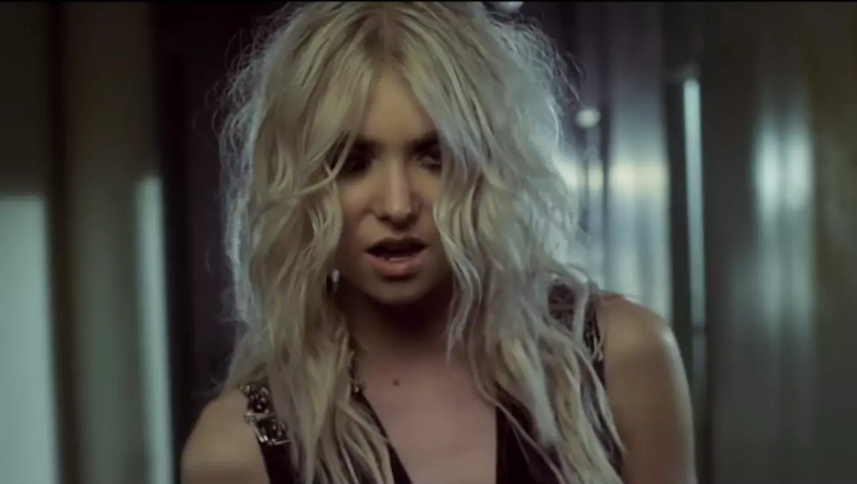 amod jain add Naked Pics Of Taylor Momsen photo