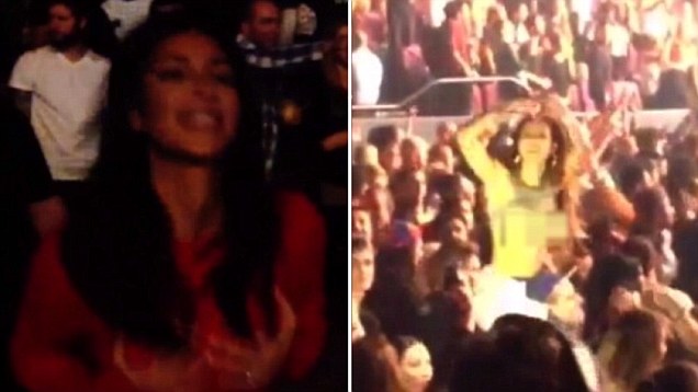 doreen ferrell add Women Flashing At Concerts photo
