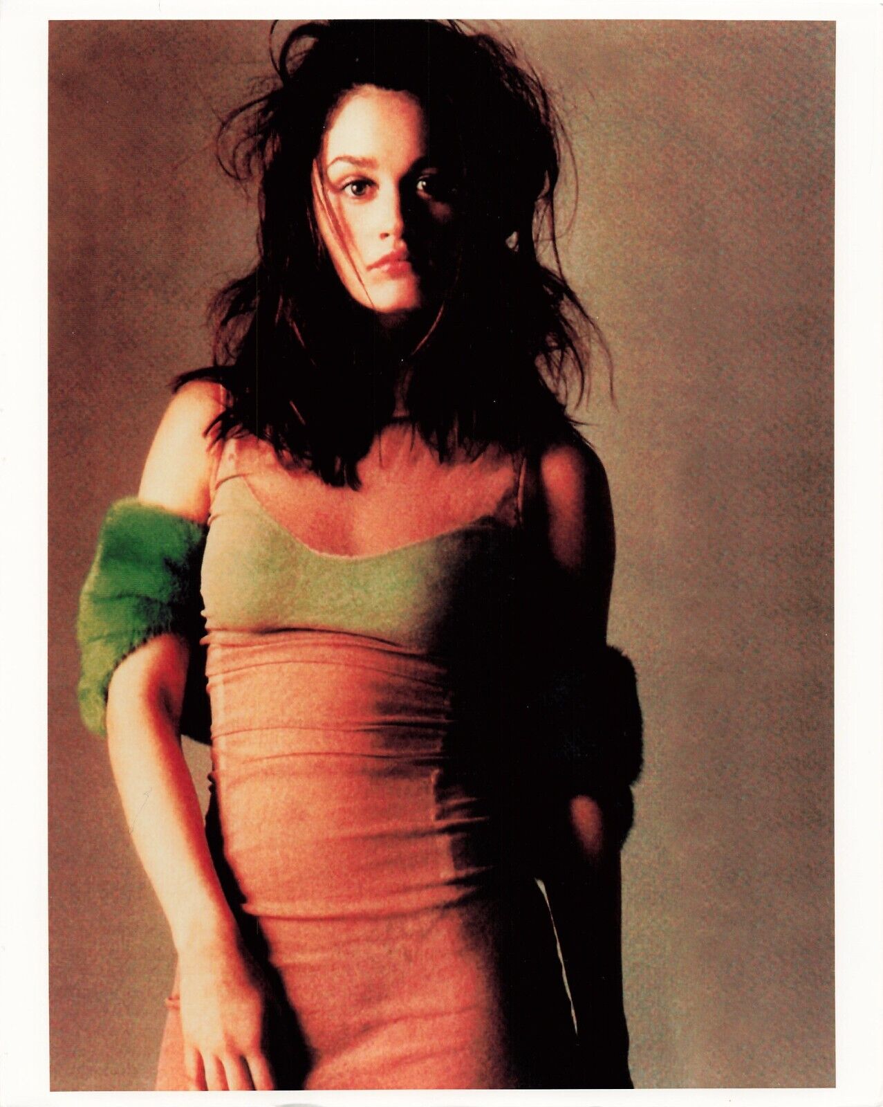 ashraf esam add Robin Tunney Sexy photo