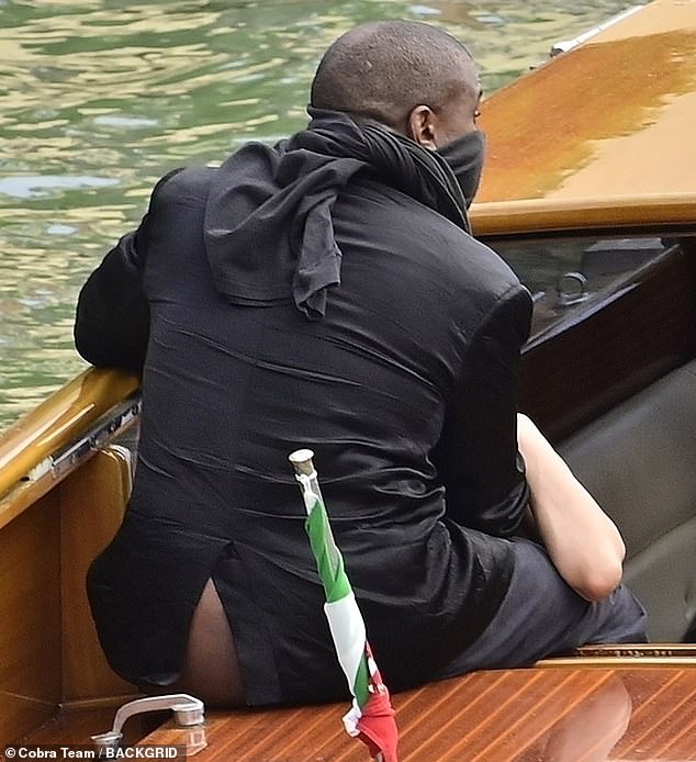 antony briones add Wife Naked On Boat photo