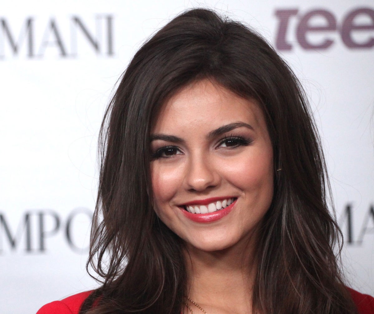 angie diaz add Victoria Justice Naked Leaked photo