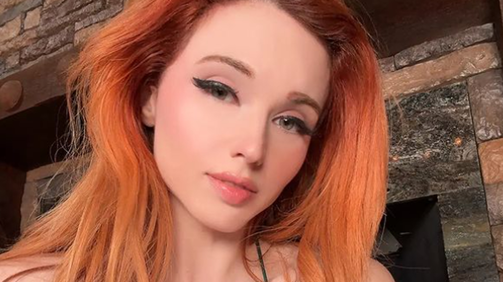 andrew hadeed add Amouranth Joi photo