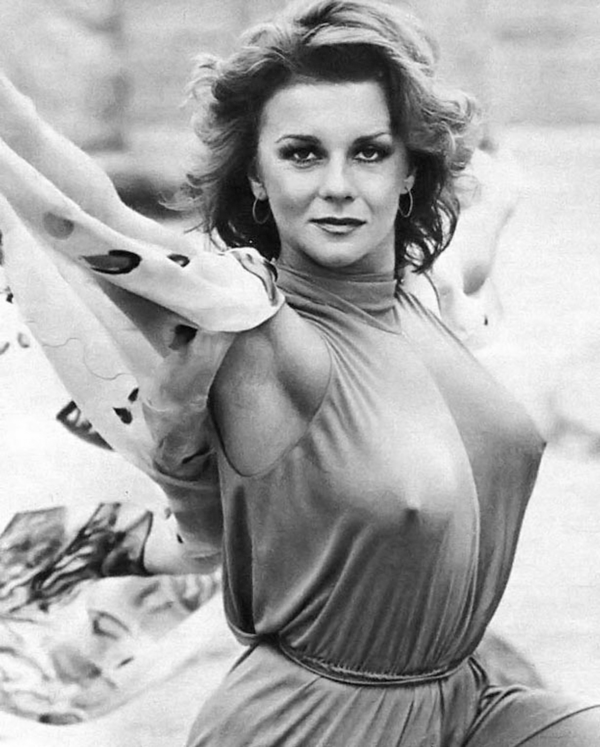 beth gerberich add Ann Margret Toples photo