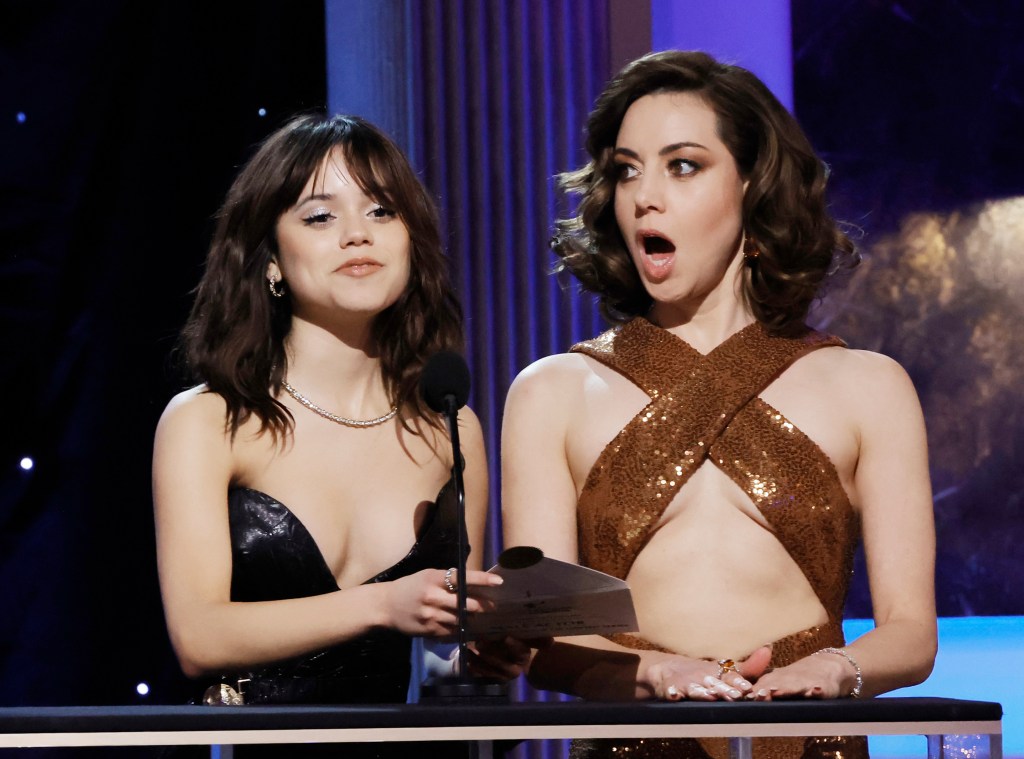 crystal harlow add Aubrey Plaza Nip photo