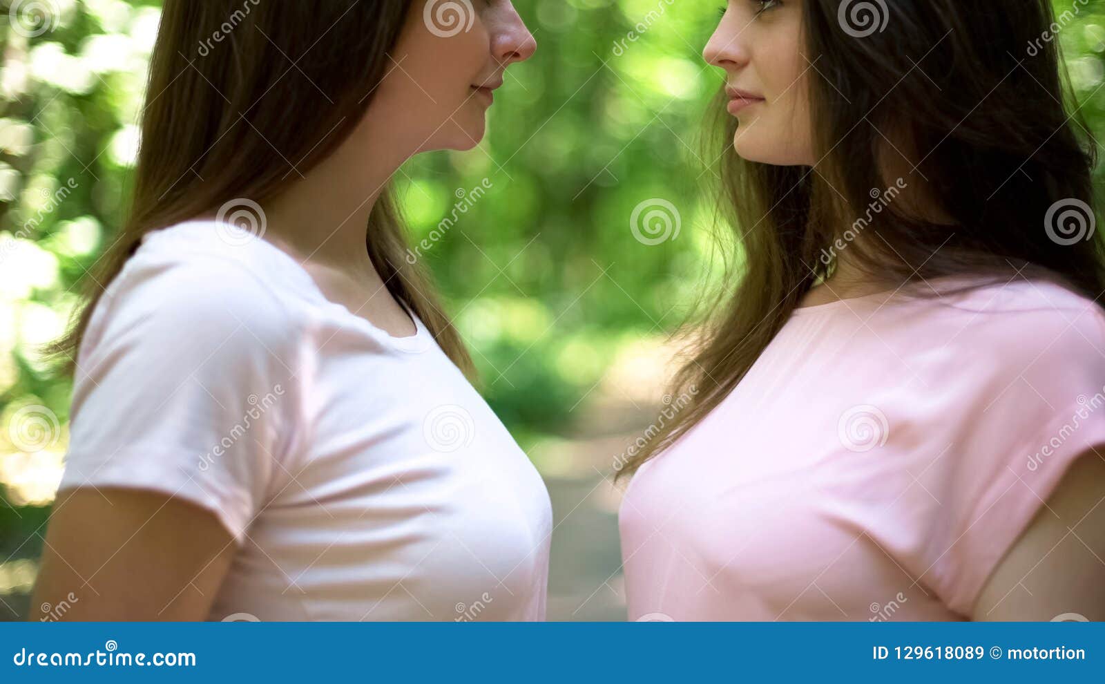 darrell dailey add First Time Lesbian Casting photo