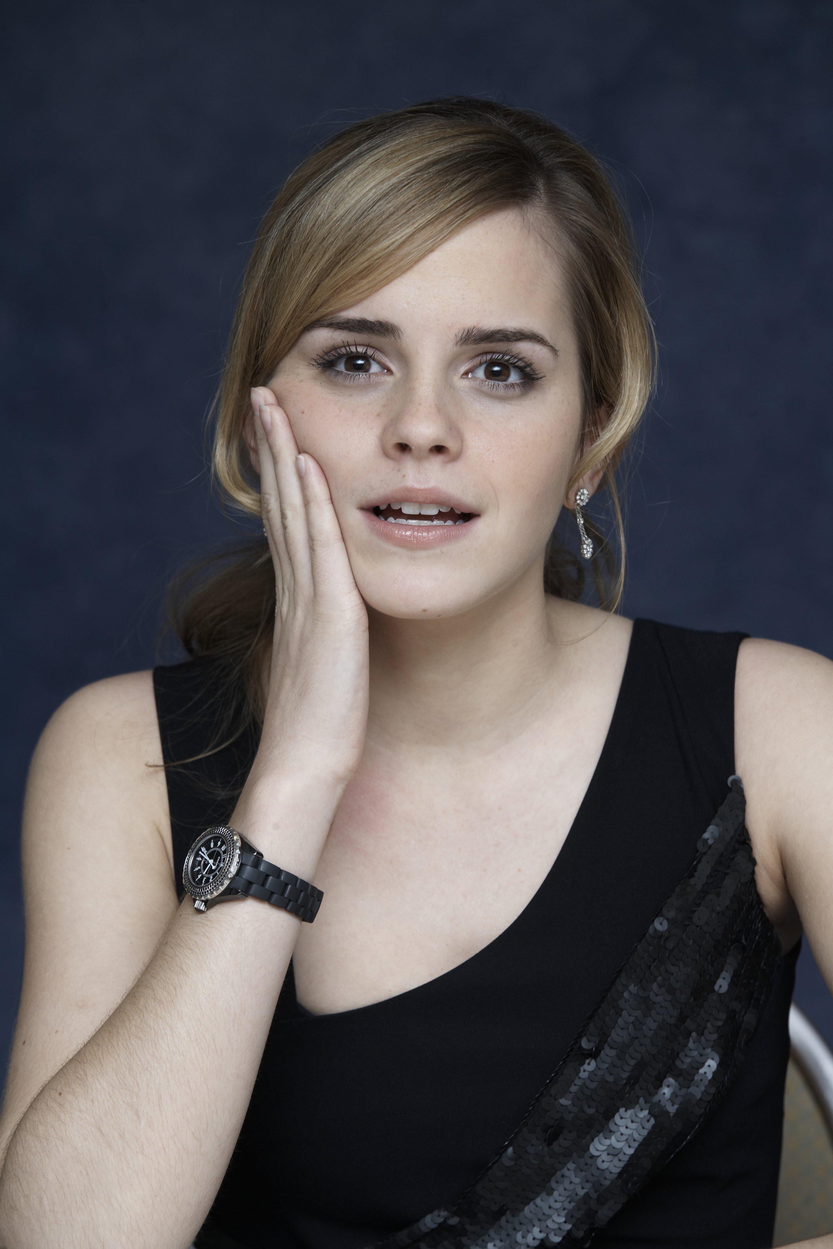 dan georgian add Hairy Emma Watson photo