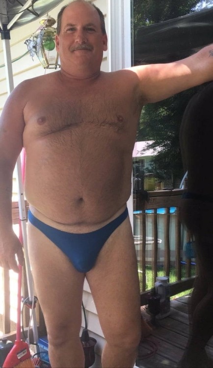 arlene blount add Grandpa In Speedos photo