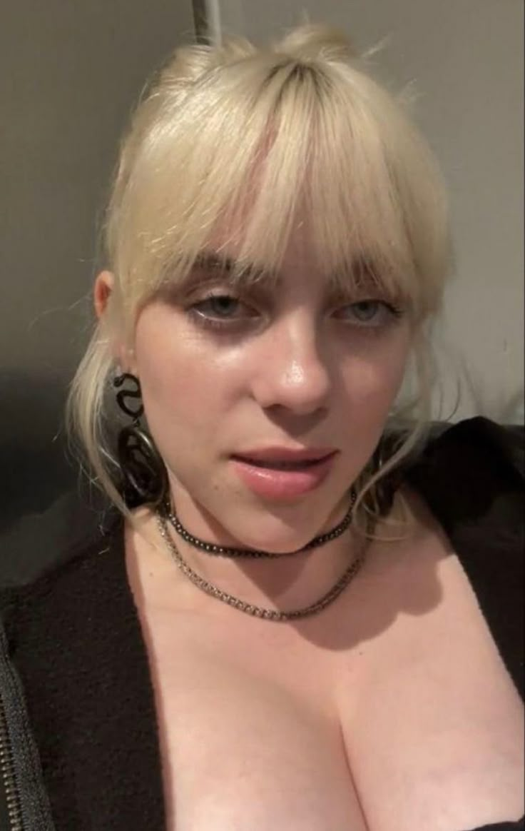 aniza kamarudin add Billie Eilish Huge Tits photo